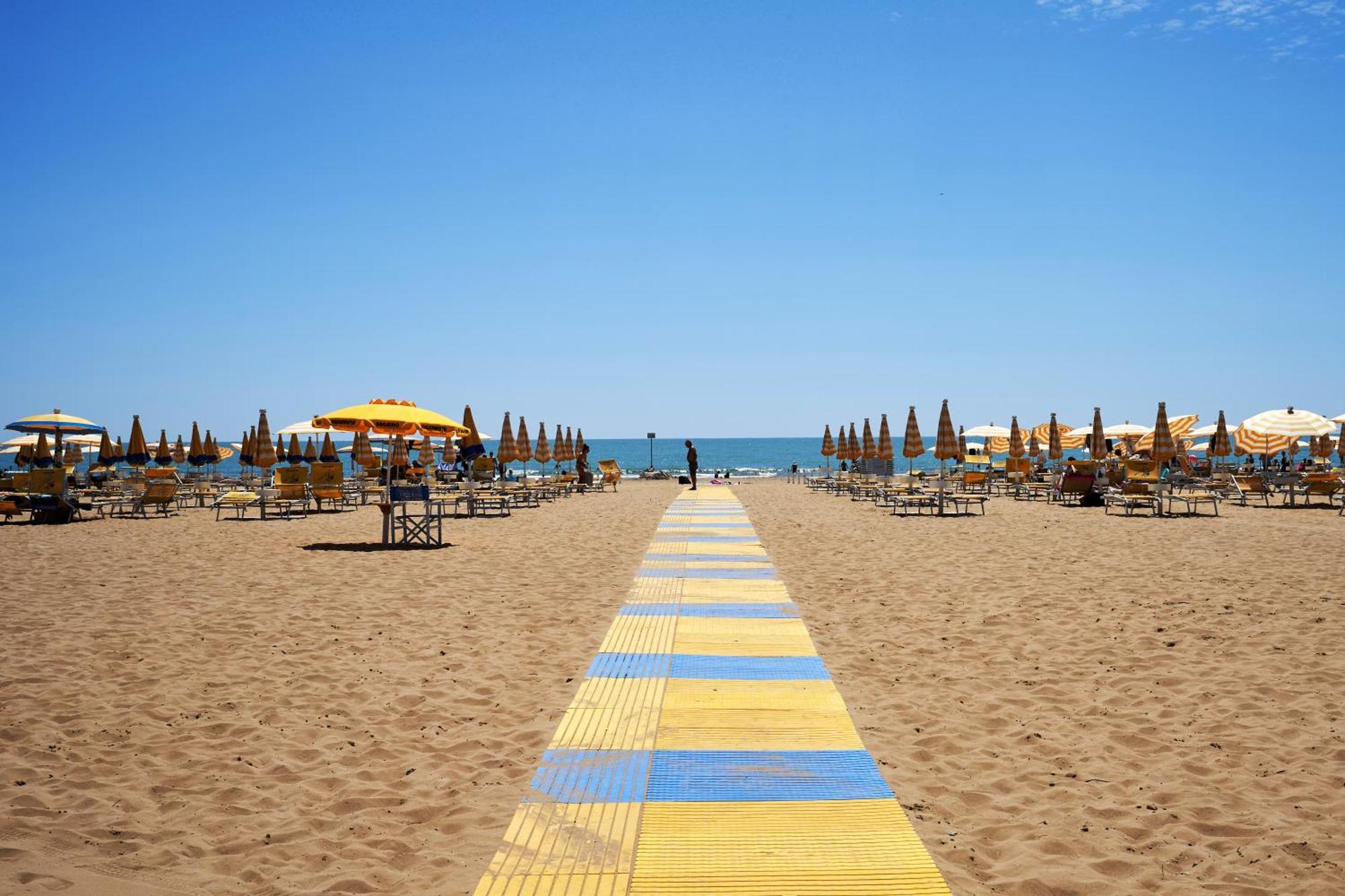 Appartamento Marconi B2 Lido di Jesolo Luaran gambar